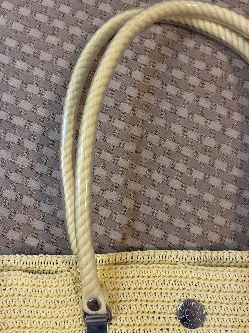 Skipping Girl beach tote from Australia - Picture 3 of 8
